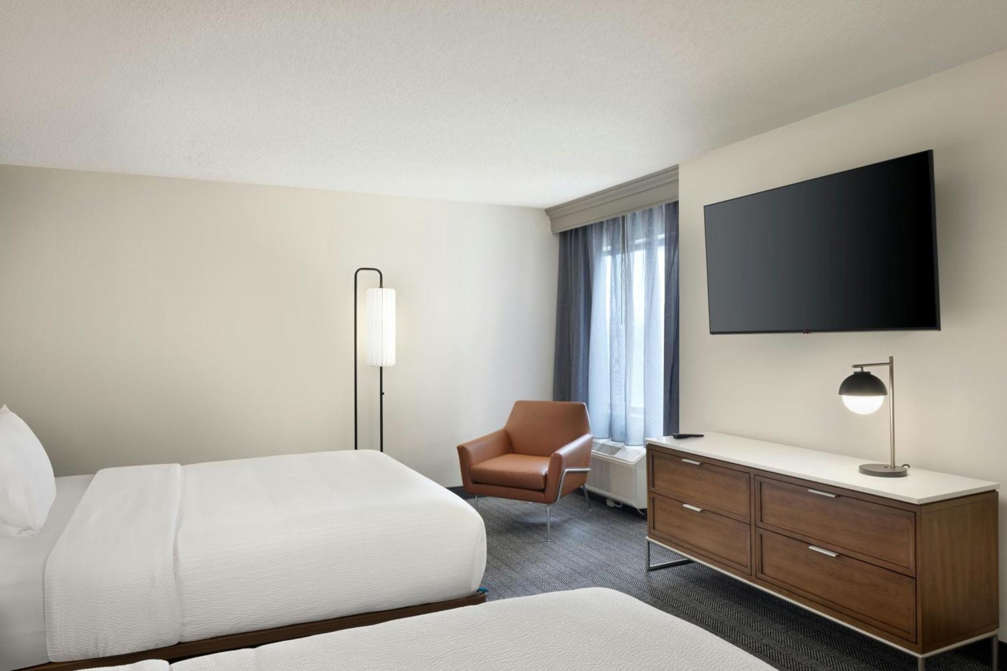 คอร์ทยาร์ด สปริงฟิลด์ แอร์พอร์ต Hotel ภายนอก รูปภาพ
