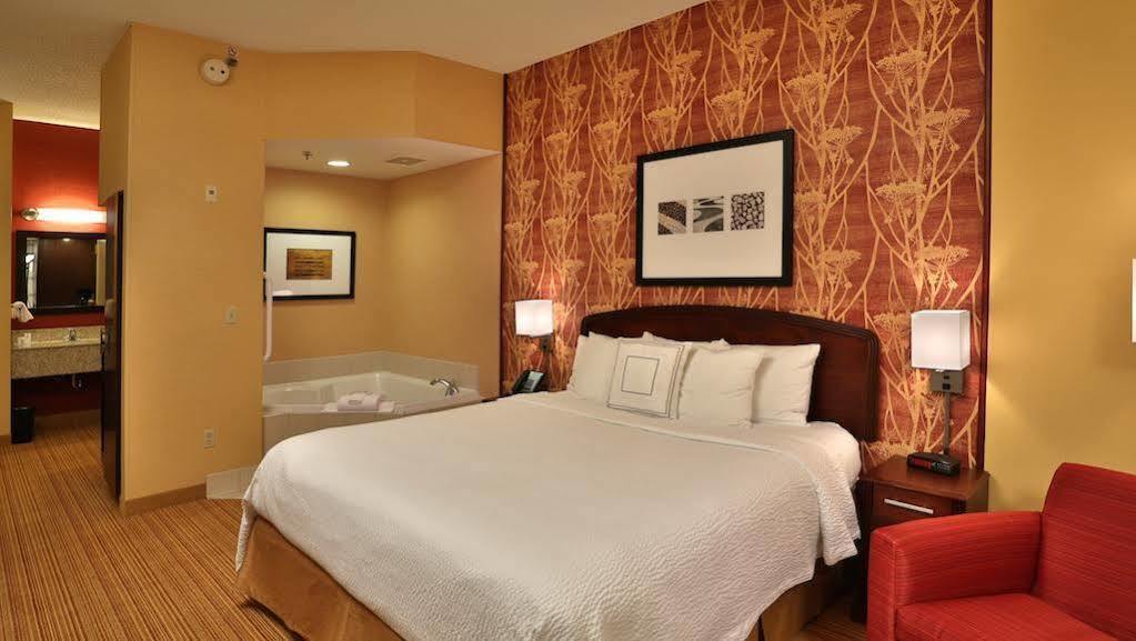 คอร์ทยาร์ด สปริงฟิลด์ แอร์พอร์ต Hotel ภายนอก รูปภาพ